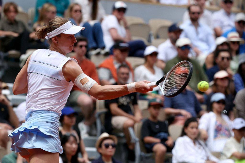 皇冠信用APP下载_郑钦文晋级法网女单八强皇冠信用APP下载,刷新生涯法网最佳战绩