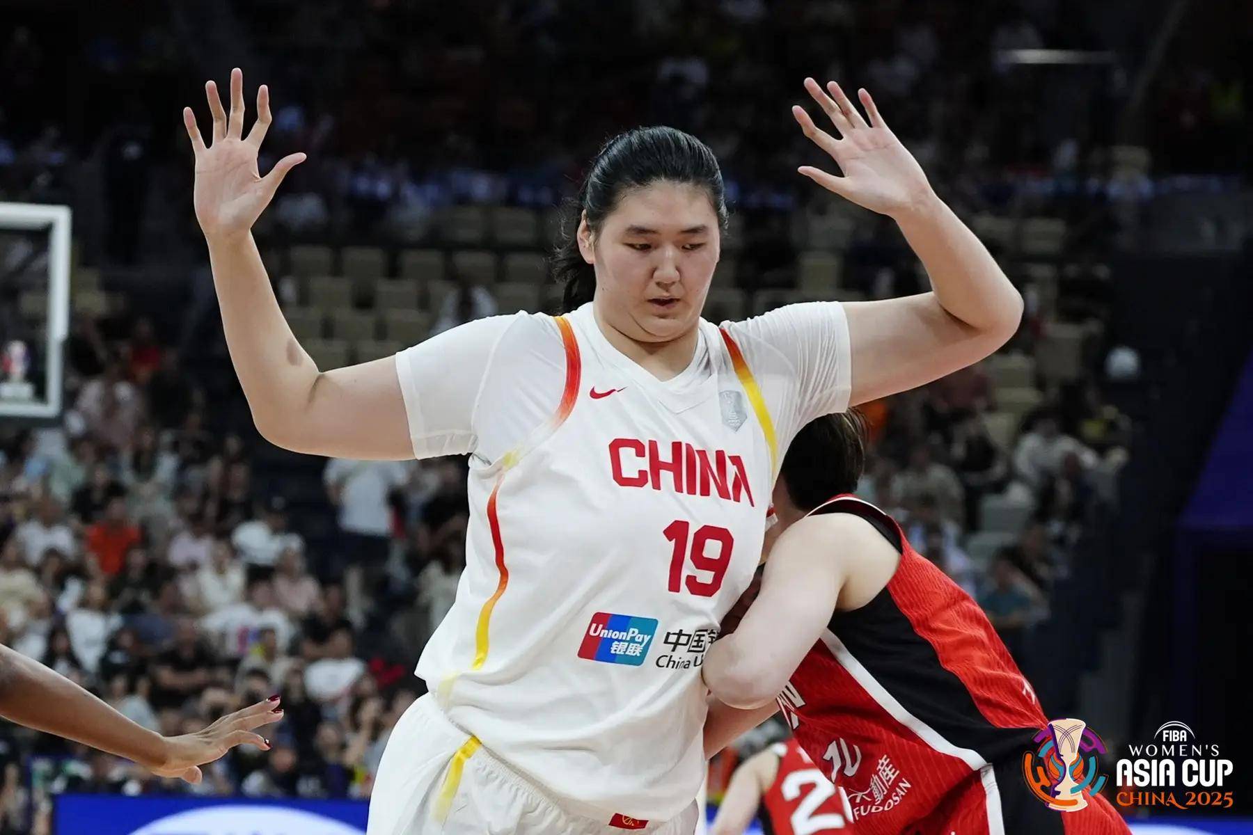 堪萨斯城体育会vs奥斯丁_连拉带拽堪萨斯城体育会vs奥斯丁!宫鲁鸣:亚洲杯张子宇遭遇对手坏动作