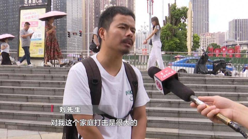 希腊超级联赛甲组_男子花30万讨老婆希腊超级联赛甲组,一个月不到人财两空!婚介所回怼记者:再拍我就对你不客气