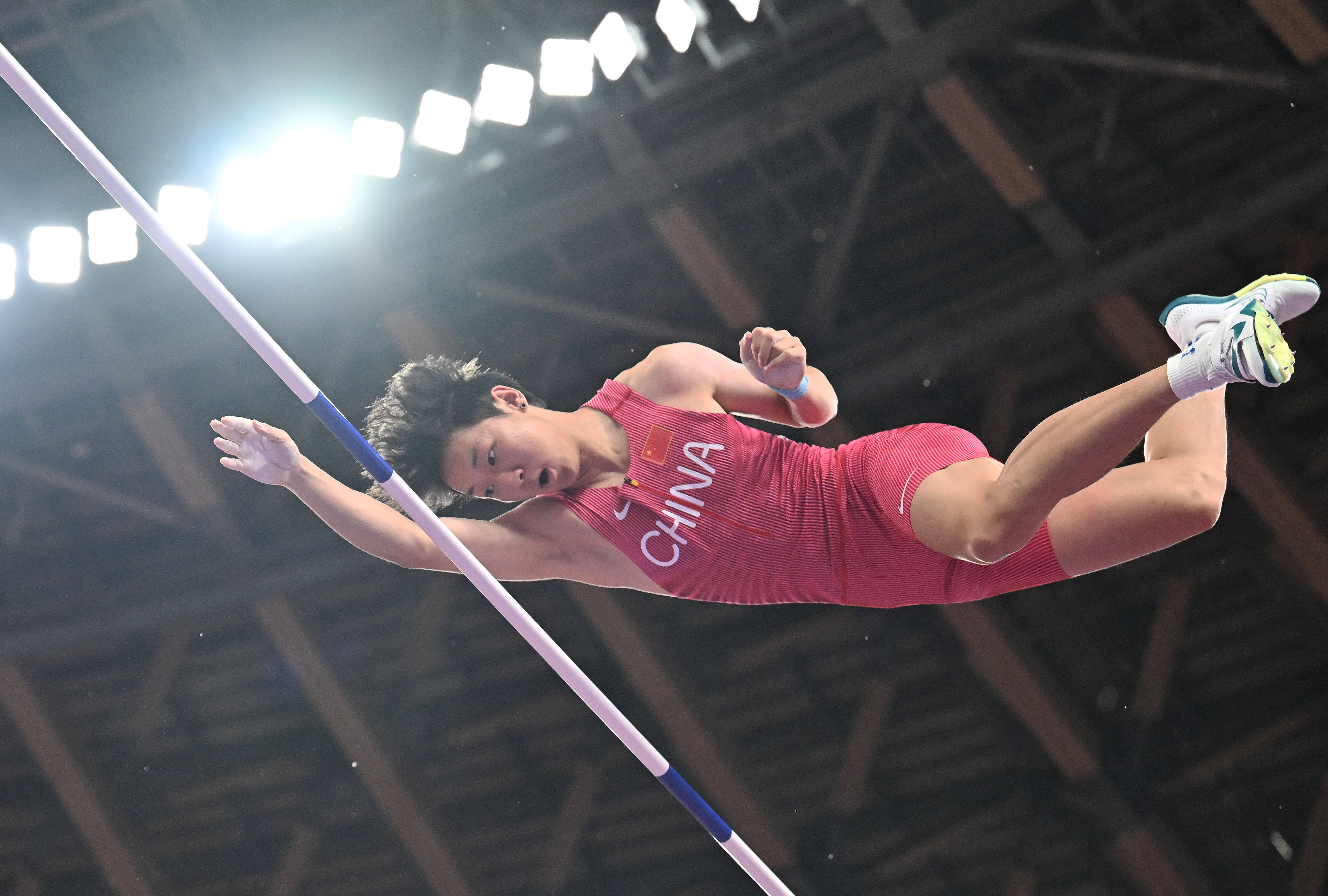 篮球的全场比分有包括加时赛吗篮球的全场比分有包括加时赛吗??_(田径世锦赛)男子撑杆跳高资格赛赛况