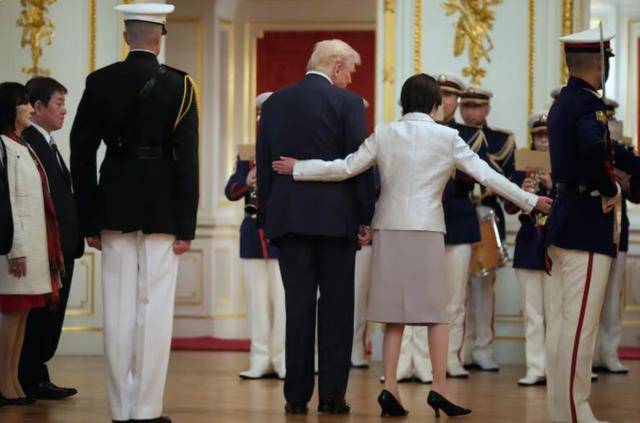 皇冠信用盘需要押金吗
_薛领事遭围攻?中方真的怒了皇冠信用盘需要押金吗
,高市早苗没想到:特朗普也翻脸了