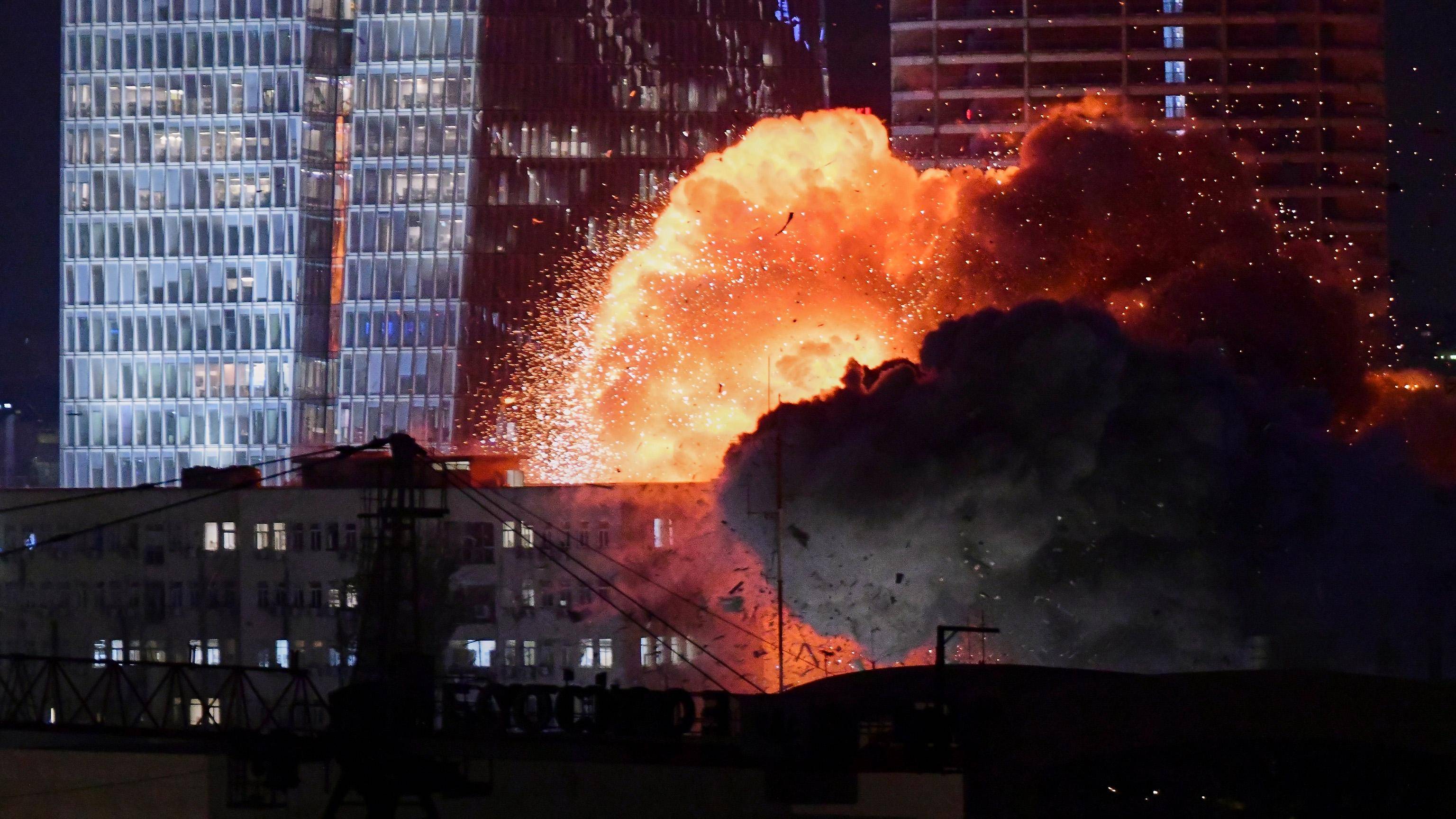 皇冠信用網代理怎么申请
_2000枚伊朗导弹雨皇冠信用網代理怎么申请
,以色列将被打穿!如用红旗-9,能挡住美军吗?