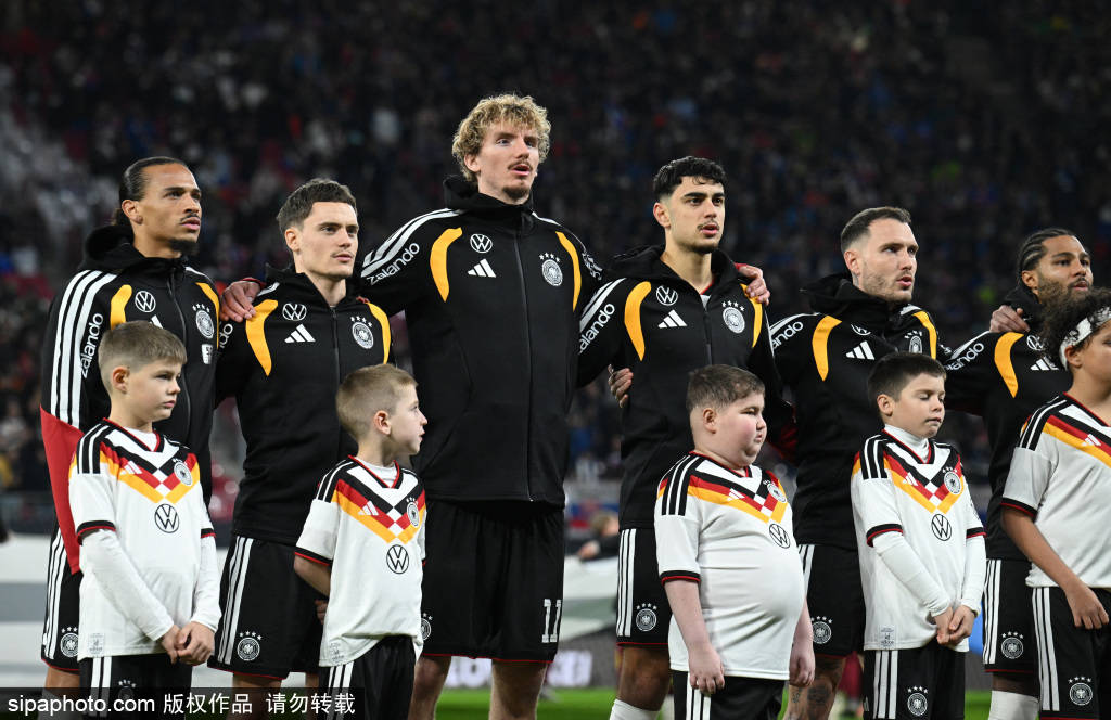 皇冠信用盘正网
_U16国足首战巴林:决战亚预赛的背后故事与战术解析