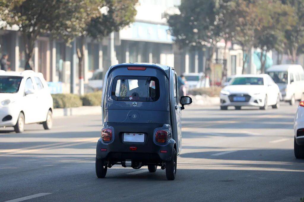 皇冠信用網登2代理申请
_网传上海、广州试点“老头乐”C7驾照皇冠信用網登2代理申请
?多方回应