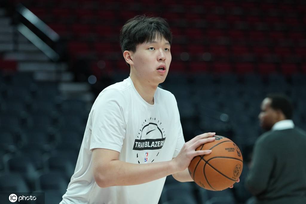 奥兰多魔术 vs 芝加哥公牛
_不让上场也不下放G联赛 杨瀚森被逼入最痛苦境地奥兰多魔术 vs 芝加哥公牛
?