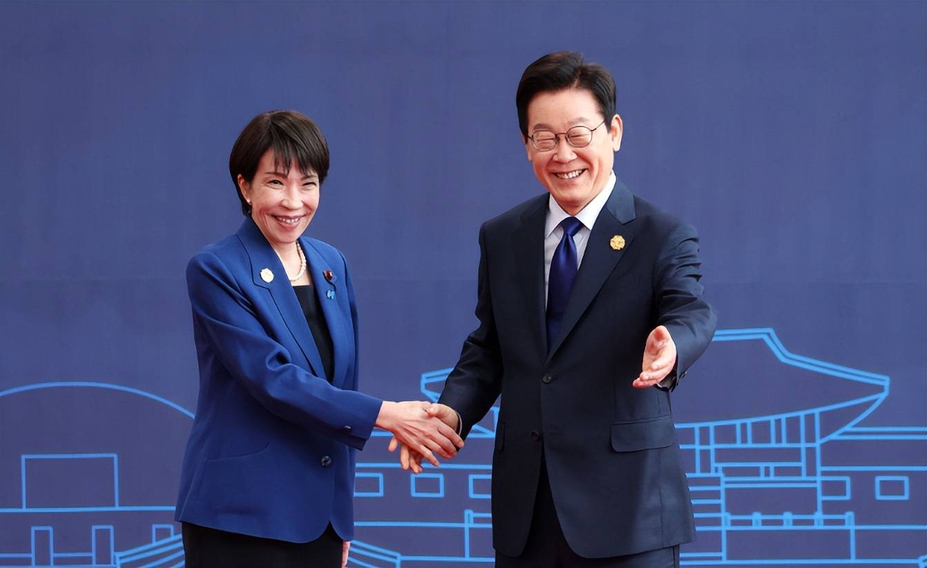 西班牙足球
_高市早苗突然改口西班牙足球
,当众承认一中!李在明行动迅速,马上就要来中国,想要挨个搞定中日?