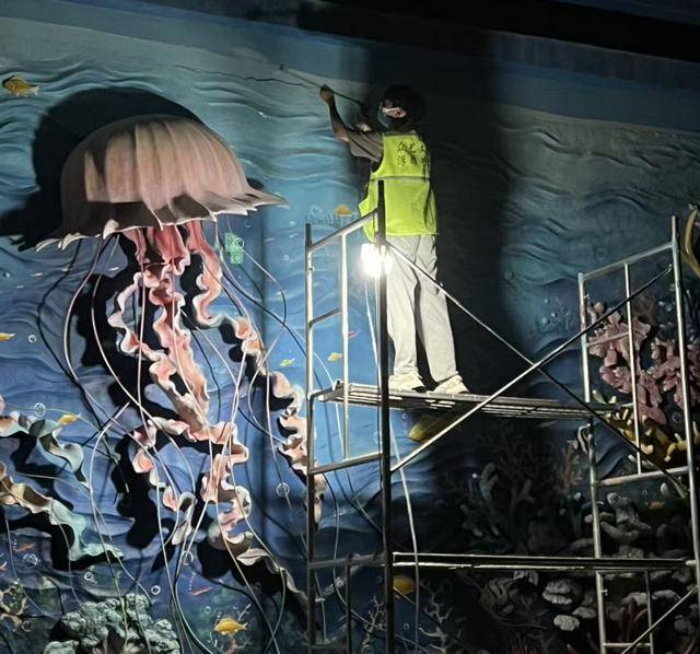 皇冠hga010怎么开户_两个00后刮腻子一年营收100多万元皇冠hga010怎么开户!梦想是画遍全球