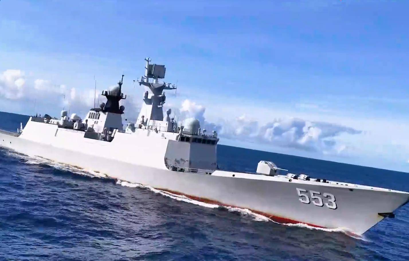 信用网怎么开户_菲律宾一再挑衅信用网怎么开户，中方直接先礼后兵，飞入菲军演习区域巡航，中方警告：已到冲突边缘