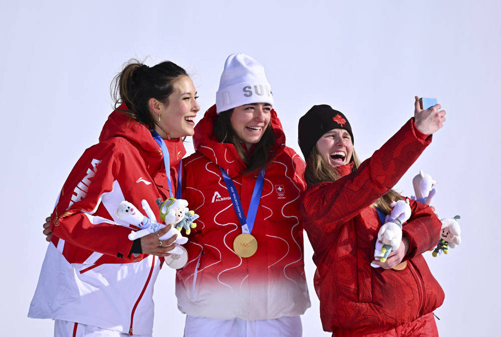 怎么申请皇冠信用网_谷爱凌回应美国选手争议：体育应该成为团结的通用语言