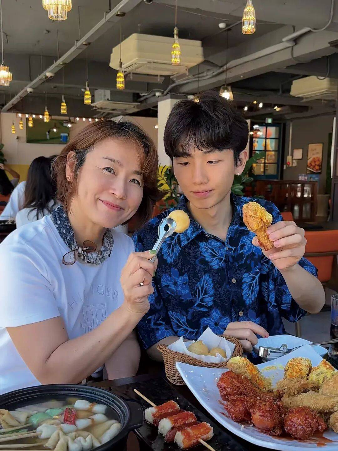 怎么开通皇冠信用网口 _“中韩混血上海人”火遍全网怎么开通皇冠信用网口 ，他才是真正的“多邻国”