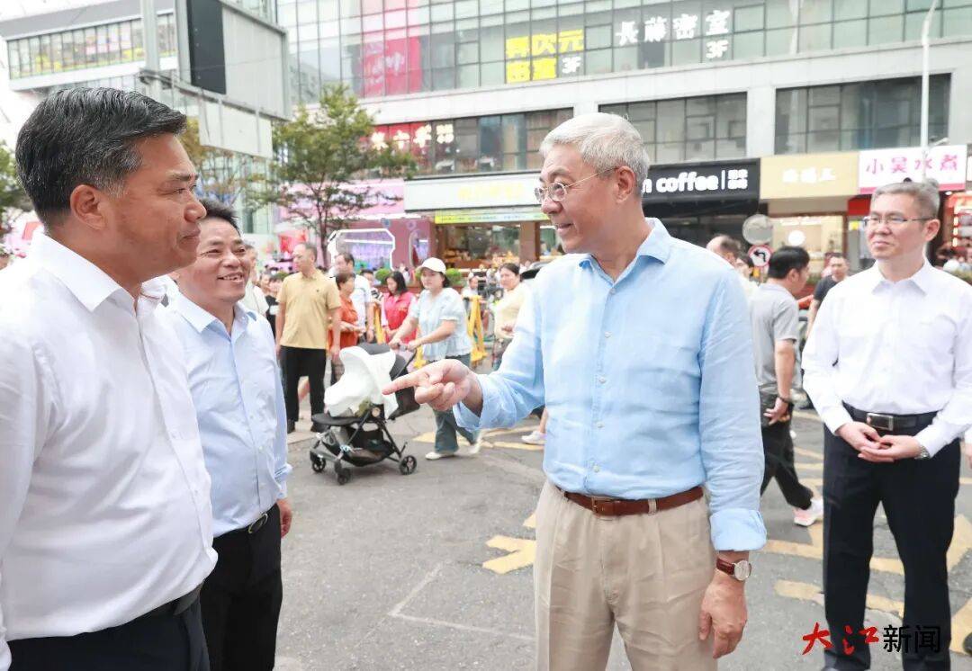 皇冠信用网代理_江西省委书记:南昌烟花晚会观看人员众多、社会关注度高皇冠信用网代理,要始终绷紧安全这根弦,严阵以待、决不松懈,保持如履薄冰、如临深渊的高度警觉