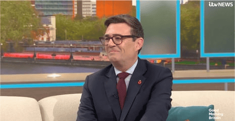 买球游戏网址
_英国首相:希望在有生之年看到英国重新加入欧盟